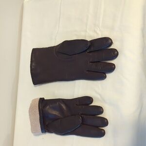 EATON leather gloves sz 6.5. Black.